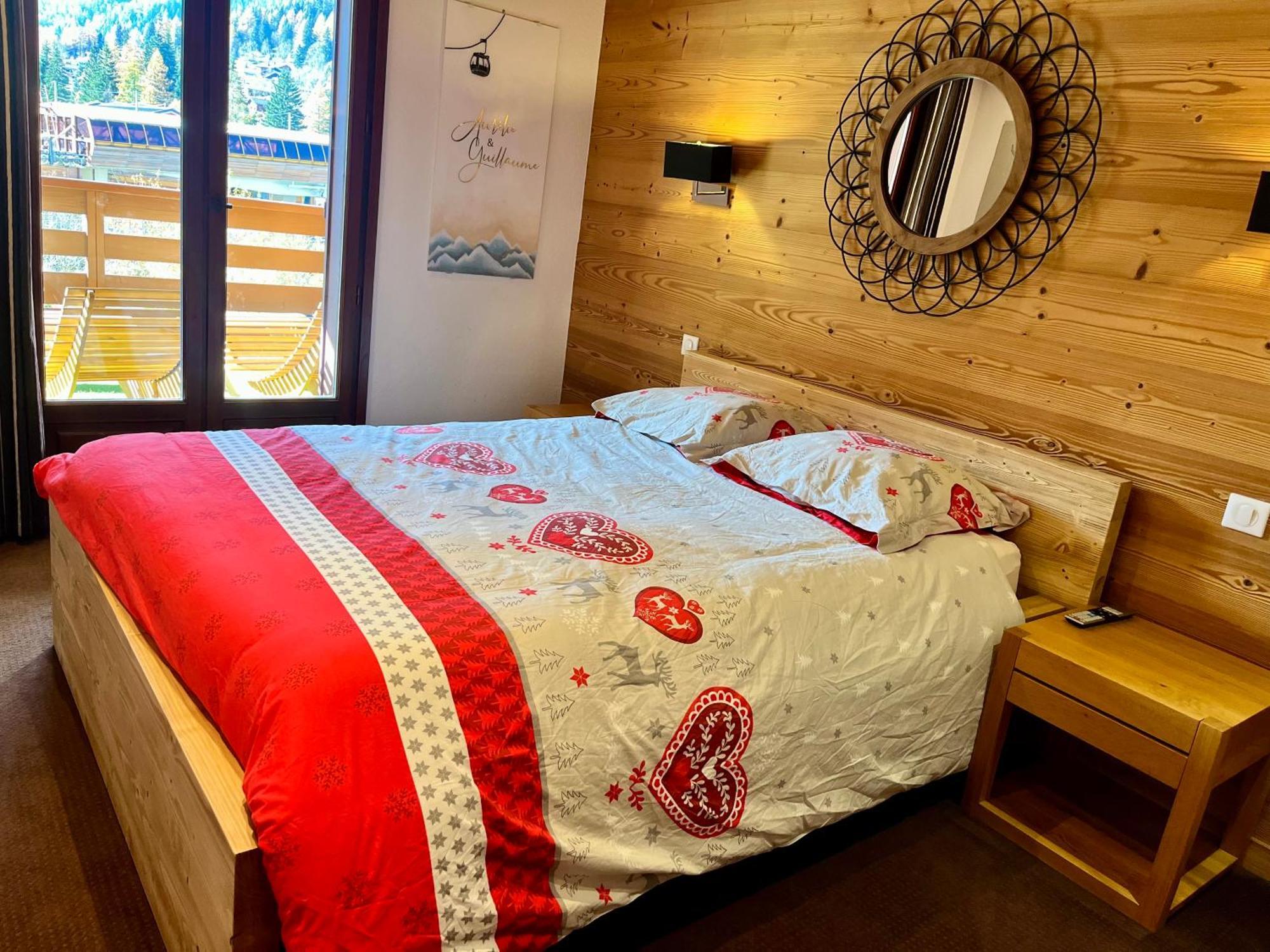ואלורסן Le Refuge Des Portes Du Mont Blanc מראה חיצוני תמונה